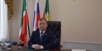 Дамир Ишкинеев поздравил нурлатцев с Днем Отца - Нурлат-⁠информ