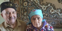 Сотрудники центра «Гармония» поздравили подопечных с Днём семьи, любви и верности - Нурлат-⁠информ