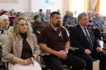 Дамир Ишкинеев поздравил подопечных Нурлатского дома-интерната с Днем Победы